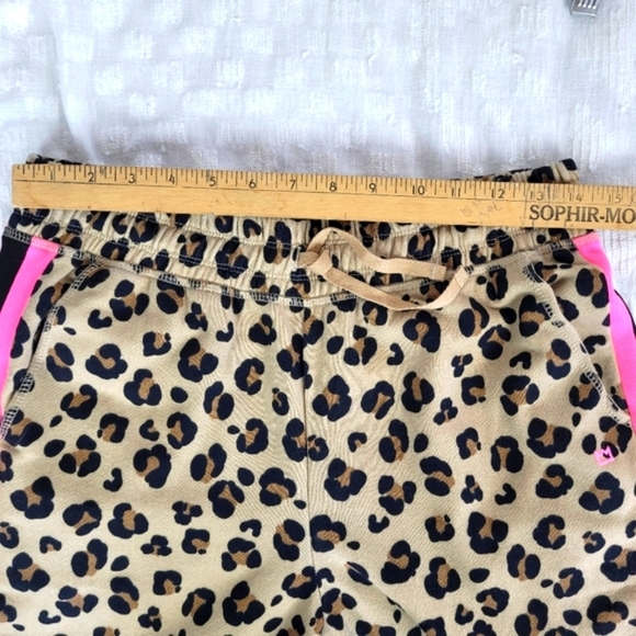 Cabana by Crown & Ivy leopard print joggers hot pink trim cuff track pants fun S - Picture 5 of 9